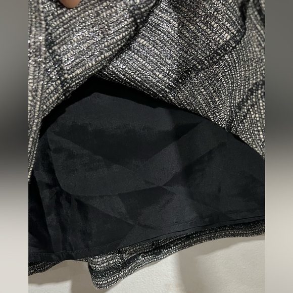 Banana Republic Skirt in Gray 00P - Picture 7 of 7